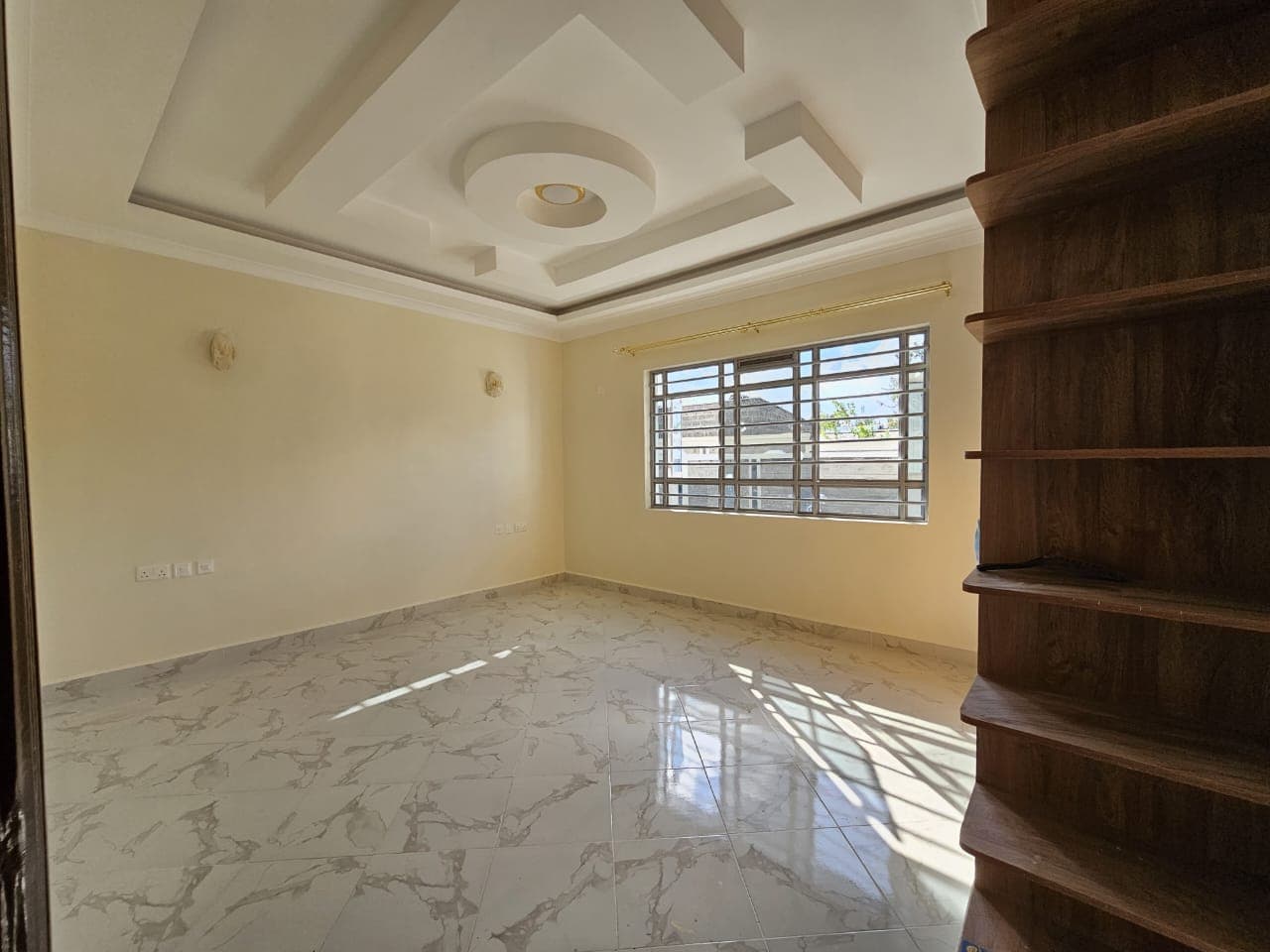 Mugutha 3 Bedroom House Image 4