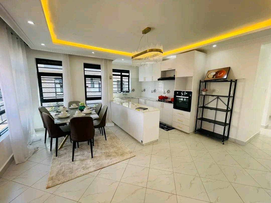 Mugutha 4 Bedroom House Image 5